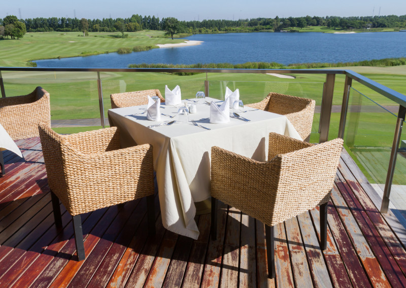 Al fresco dining restaurant inside Woodfield Country Club